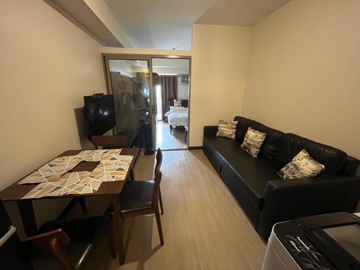 Ramiro Haven Staycation Manila Exterior foto