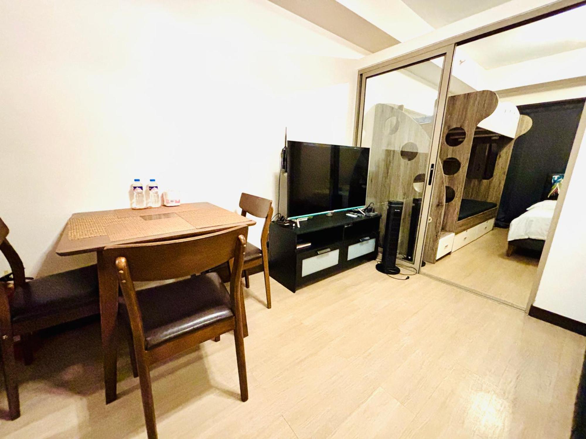 Ramiro Haven Staycation Manila Exterior foto